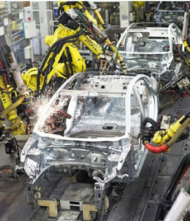 Why Car Makers Don’t Max Out Engine Power From the Get-Go